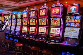 Langkah-langkah memilih permainan slot dan mengatur taruhan di poltartoto